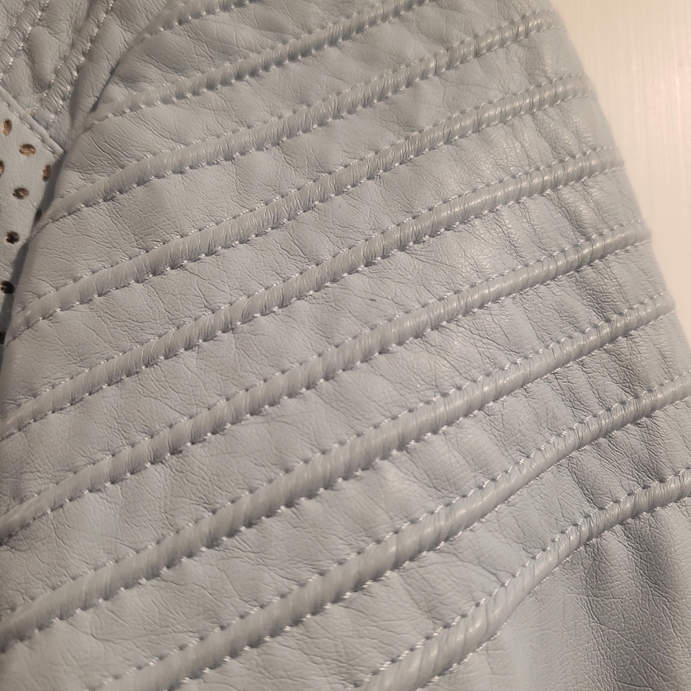 Torrid Women's Light Blue Faux Leather Jacket - Picture 4 of 6